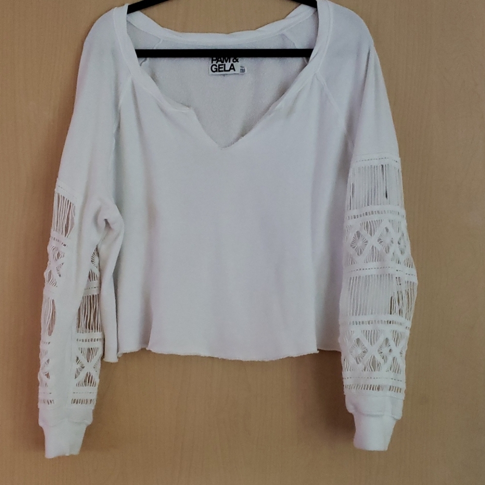 Pam & Gela sweatshirt